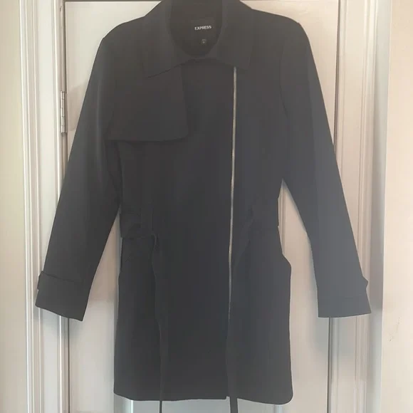 Express Black Jacket - Picture 5 of 7